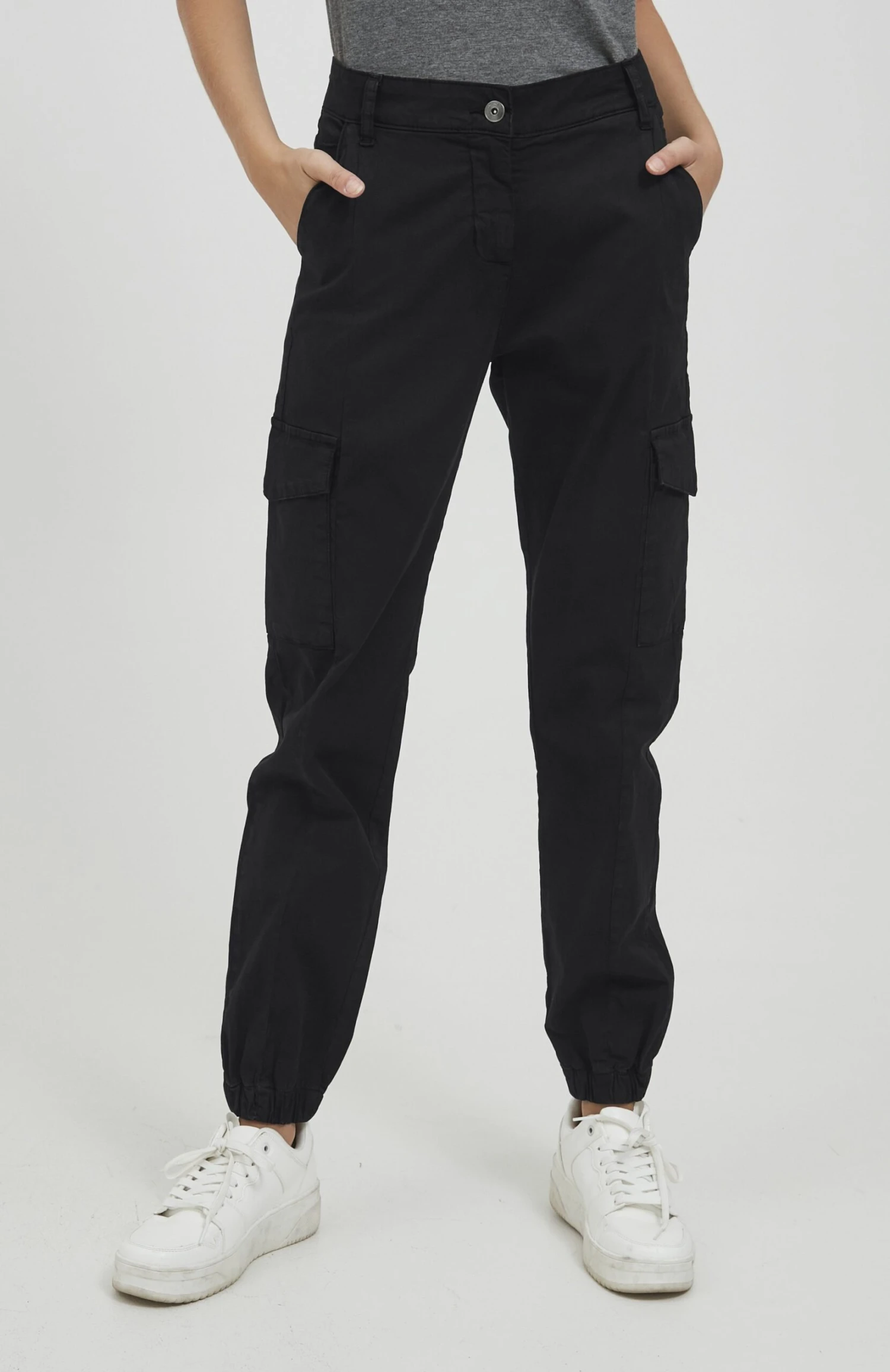 OXMO Oxcoco - Pantalones Cargo - Black 1 OXMO Oxcoco - Pantalones Cargo - Black