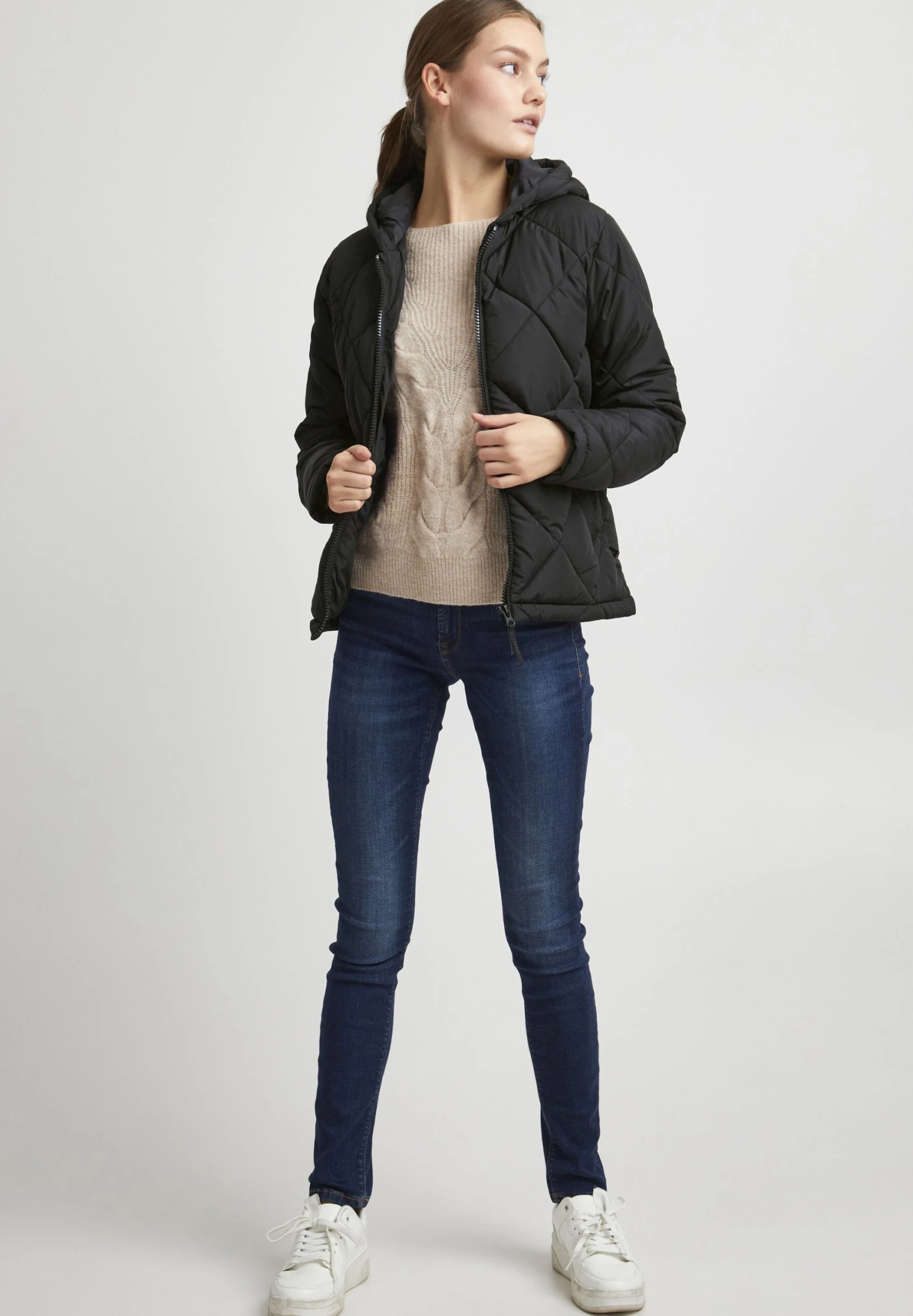 OXMO Oxstacie - Chaqueta De Entretiempo - Black 2 OXMO Oxstacie - Chaqueta De Entretiempo - Black - Imagen 2