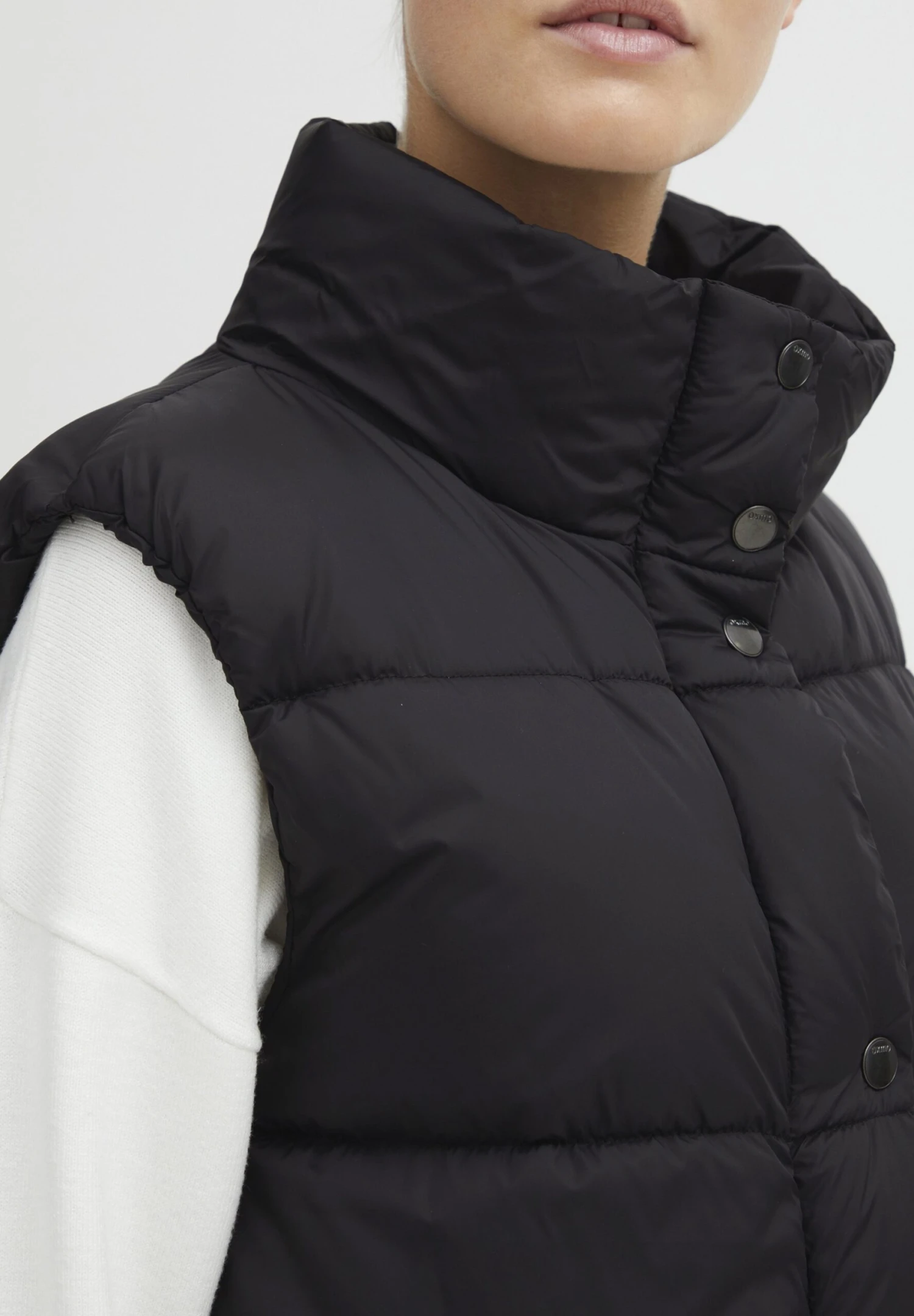 OXMO Oxbodani - Chaleco - Black 4 OXMO Oxbodani - Chaleco - Black - Imagen 4