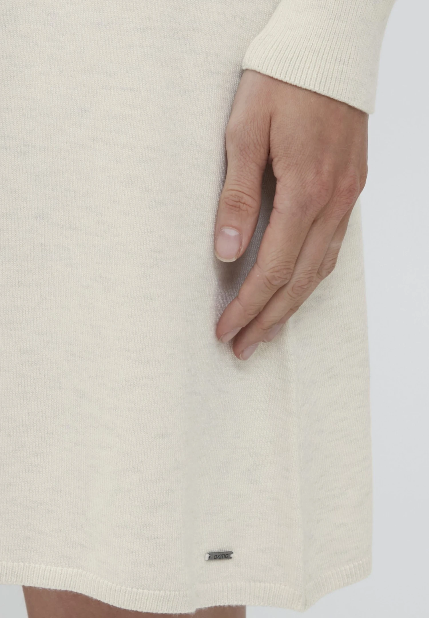 OXMO Winala - Vestido De Punto - Oyster Grey Melange 5 OXMO Winala - Vestido De Punto - Oyster Grey Melange - Imagen 5