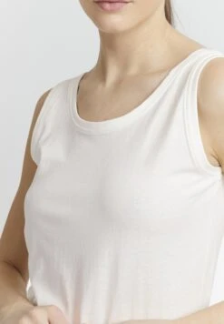 OXMO Pina - Top - Cloud Dancer 9 OXMO Pina - Top - Cloud Dancer -OXMO Tienda de ventas 6c8d52f969c544a2b5a1ada21bcd0839