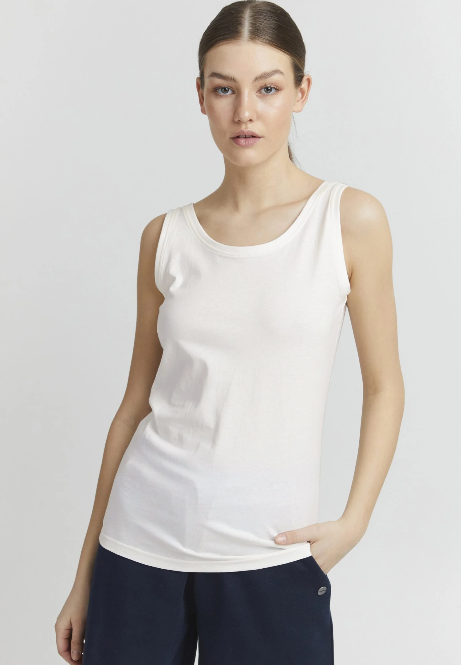 OXMO Pina - Top - Cloud Dancer 1 OXMO Pina - Top - Cloud Dancer