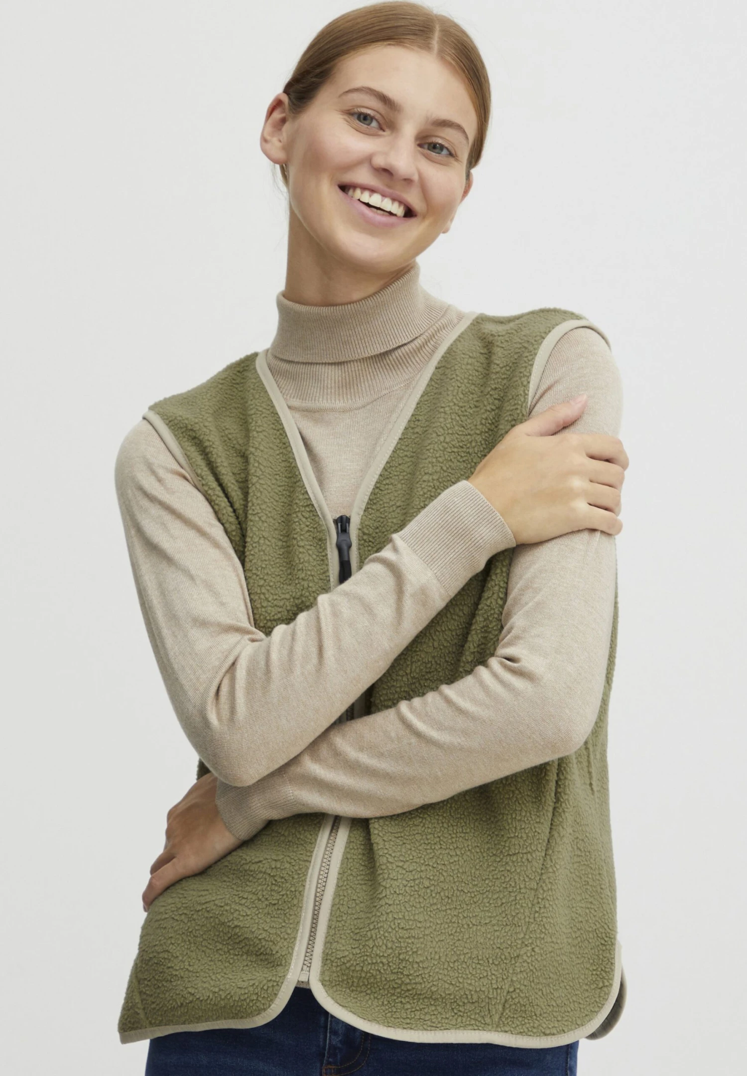 OXMO Chaleco - Oil Green 1 OXMO Chaleco - Oil Green