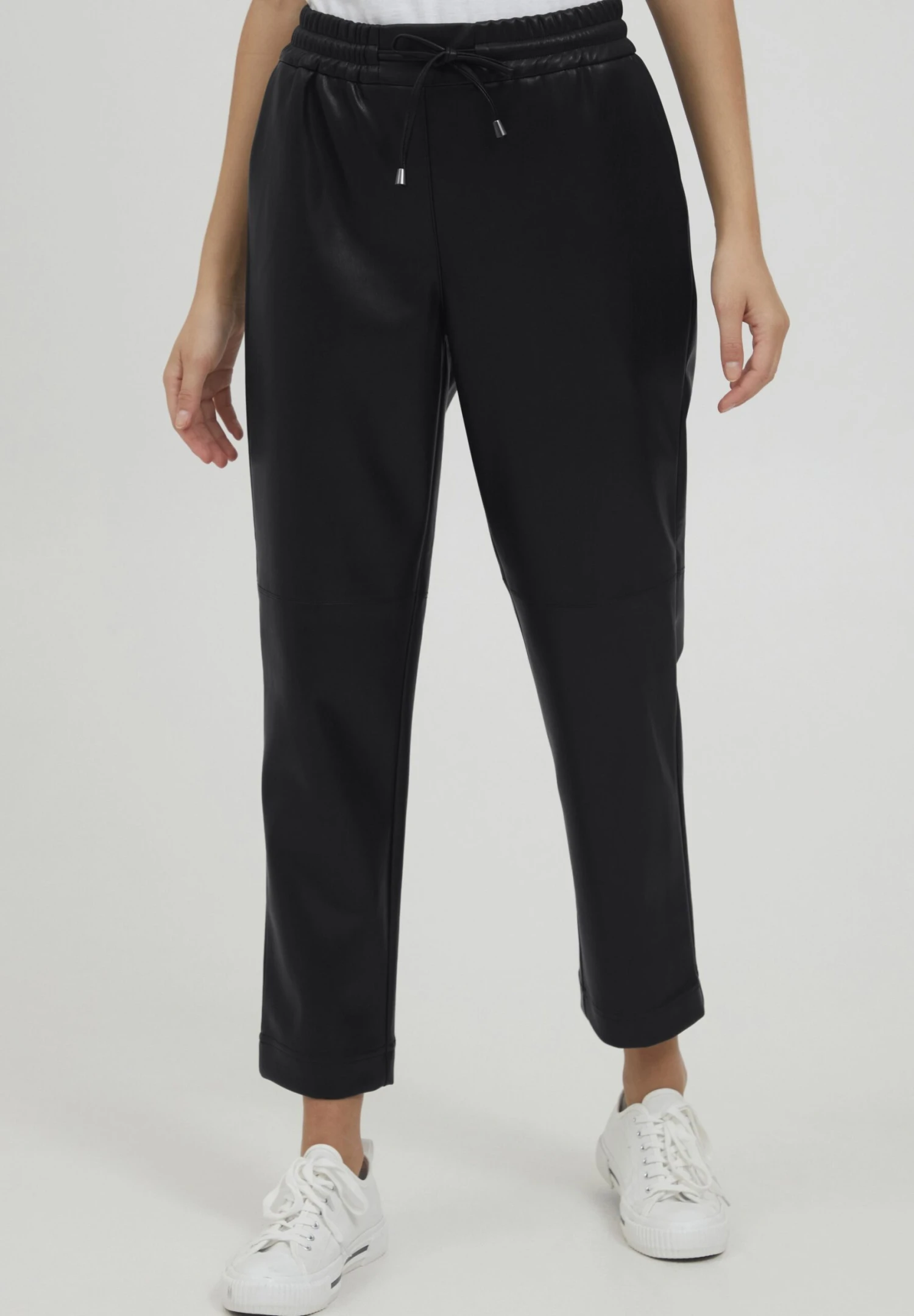OXMO Paulia - Pantalones - Black 1 OXMO Paulia - Pantalones - Black