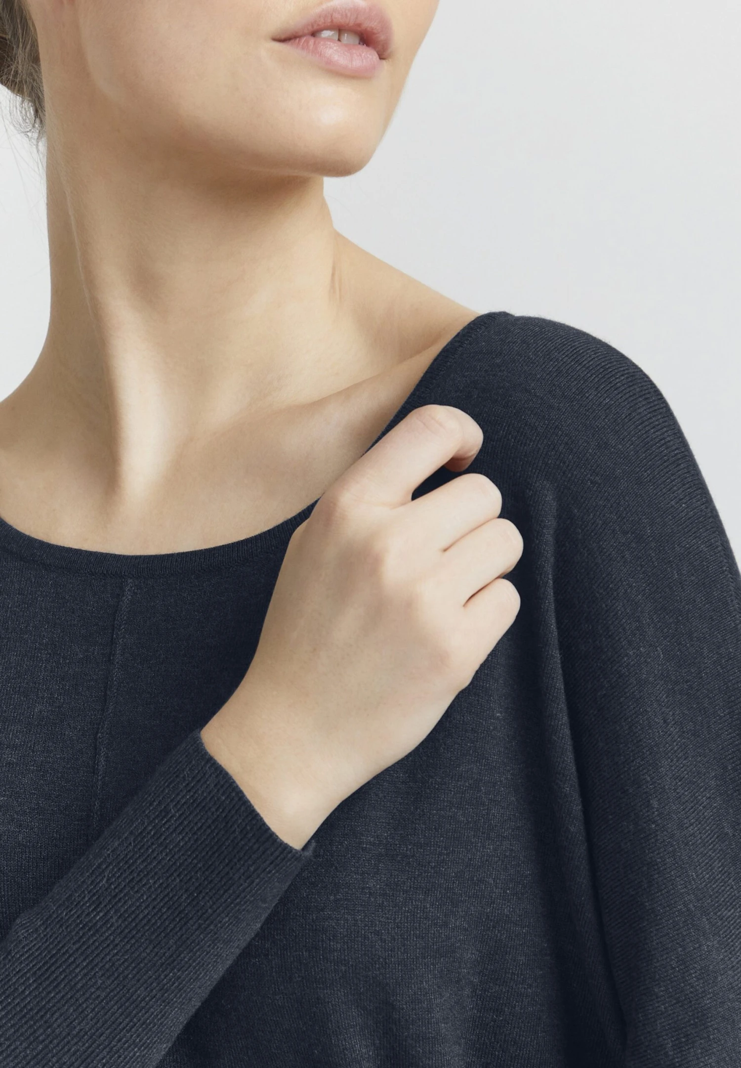 OXMO Oxherdis - Jersey De Punto - Total Eclipse Melange 4 OXMO Oxherdis - Jersey De Punto - Total Eclipse Melange - Imagen 4