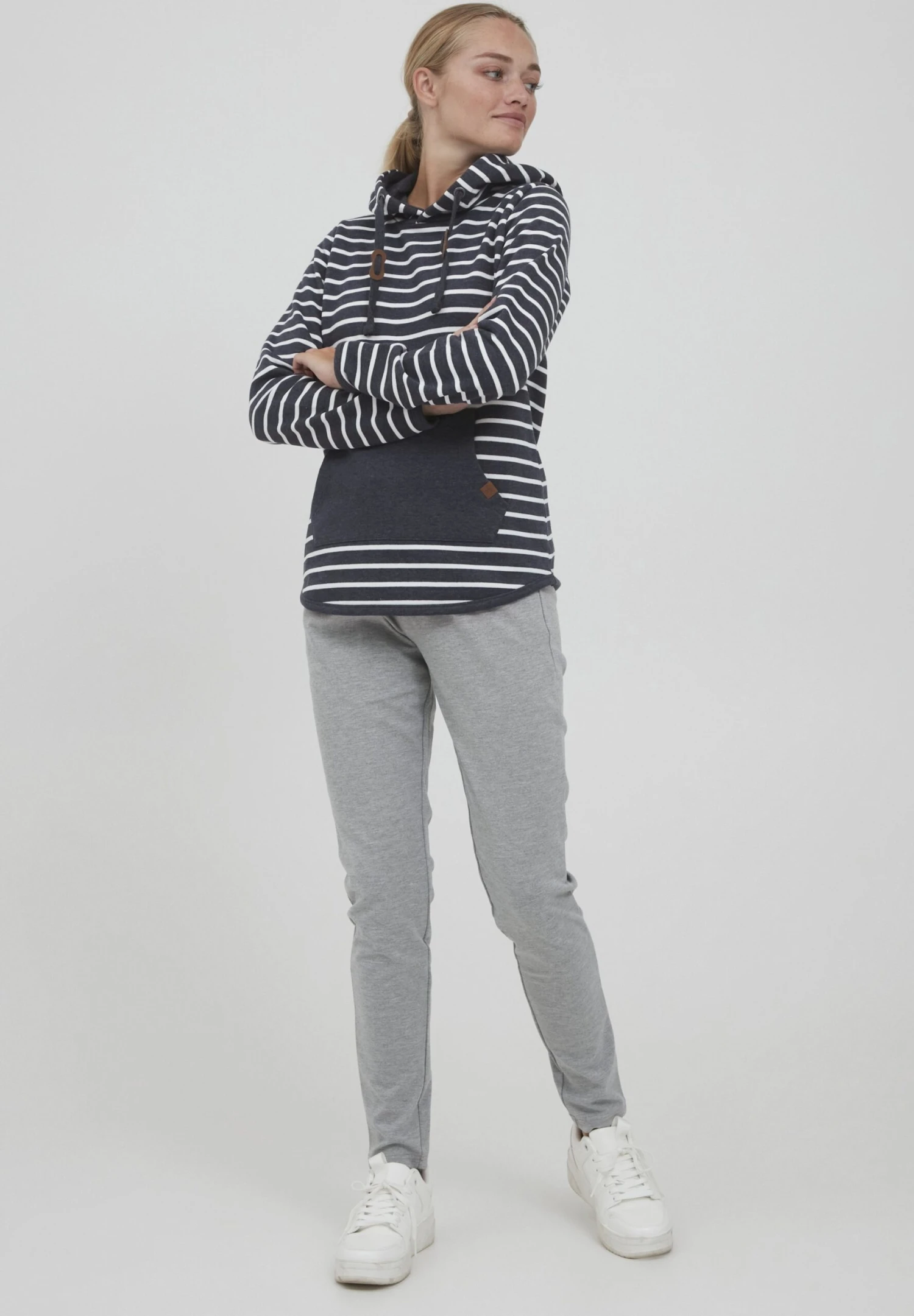 OXMO Oxcarina - Jersey Con Capucha - Dress Blues 2 OXMO Oxcarina - Jersey Con Capucha - Dress Blues - Imagen 2