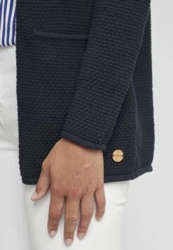 OXMO Oxhilda - Chaqueta De Punto - Total Eclipse 10 OXMO Oxhilda - Chaqueta De Punto - Total Eclipse -OXMO Tienda de ventas c068c55425ef42f6addf73fb9776a589