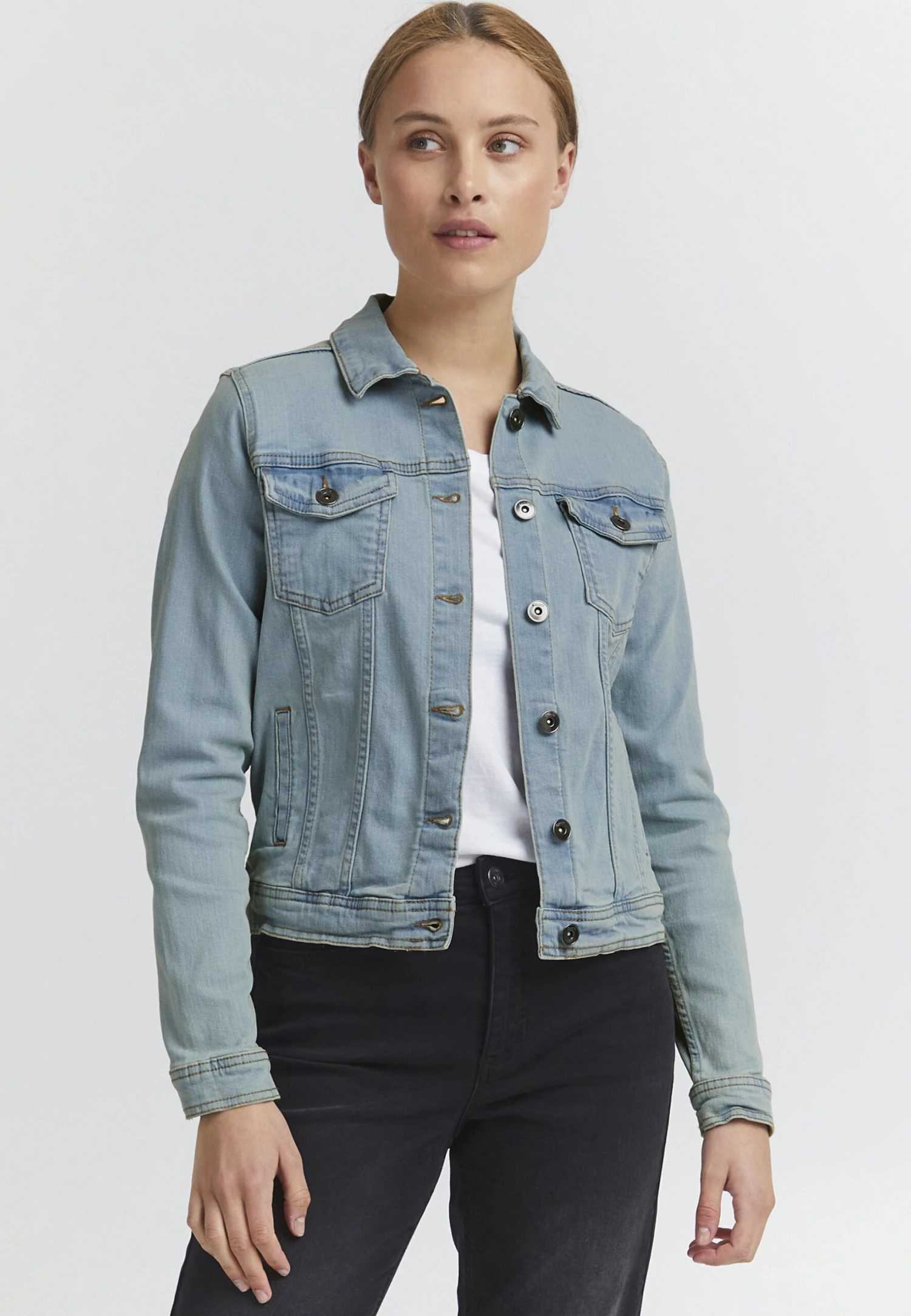 OXMO Oxfria - Chaqueta Vaquera - Light Blue Denim 1 OXMO Oxfria - Chaqueta Vaquera - Light Blue Denim