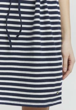 OXMO Stilla - Vestido Ligero - Total Eclipse -OXMO Tienda de ventas c1f63f0557c44fd7bd1320eb6cb44071