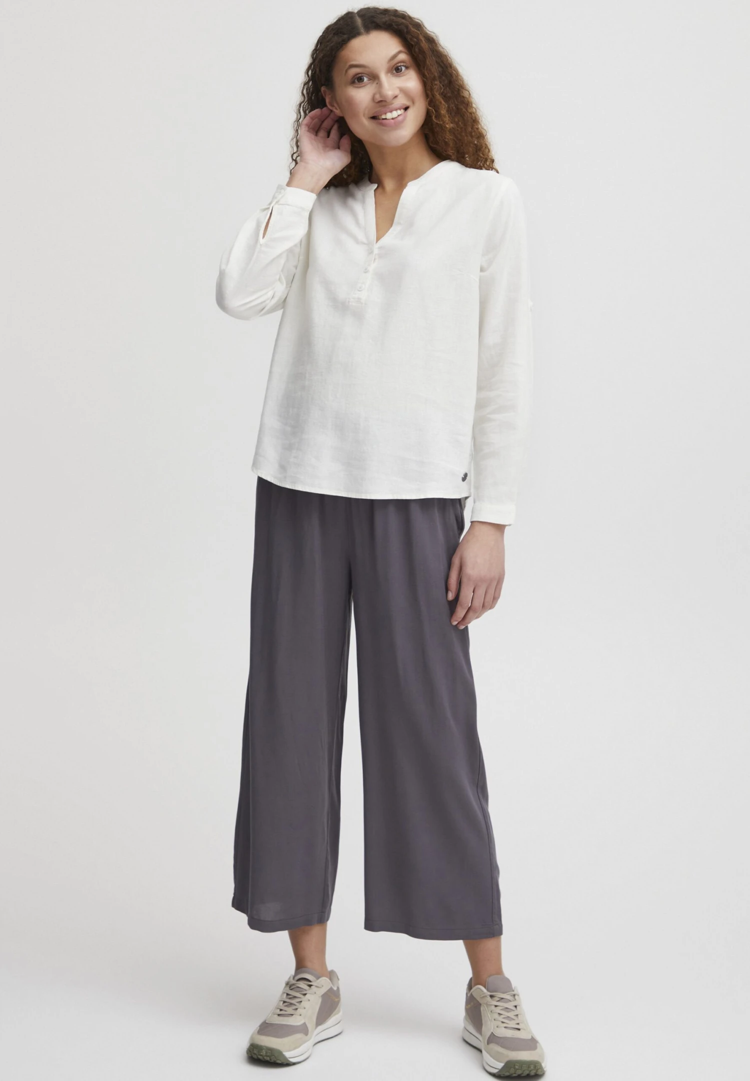 OXMO Oxanja - Blusa - Off White 2 OXMO Oxanja - Blusa - Off White - Imagen 2