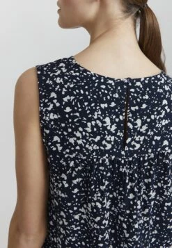 OXMO Esja - Blusa - Total Eclipse Mix -OXMO Tienda de ventas cccb14bbbcc74c86a98e6915ac5e1895