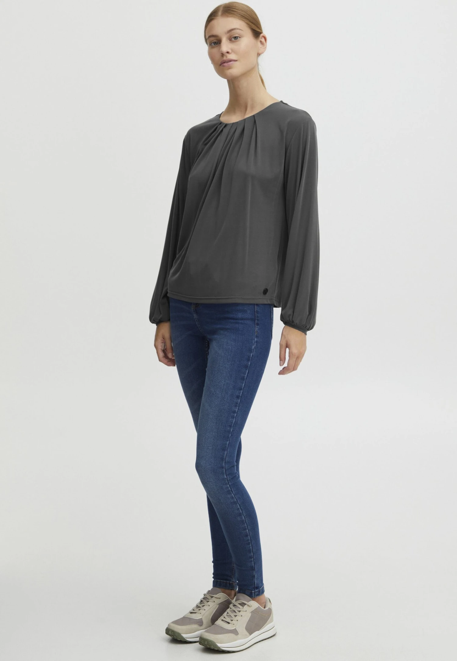 OXMO Oxhal - Blusa - Blackened Pearl 2 OXMO Oxhal - Blusa - Blackened Pearl - Imagen 2