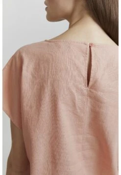 OXMO Arnora - Blusa - Coral Cloud -OXMO Tienda de ventas dc4d8e7bc035472e891f45ca5178b446