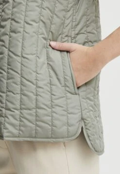 OXMO Oxsadget - Chaleco - Seagrass 10 OXMO Oxsadget - Chaleco - Seagrass -OXMO Tienda de ventas f4c9eece34c548b1b1e38fe97467a3d9